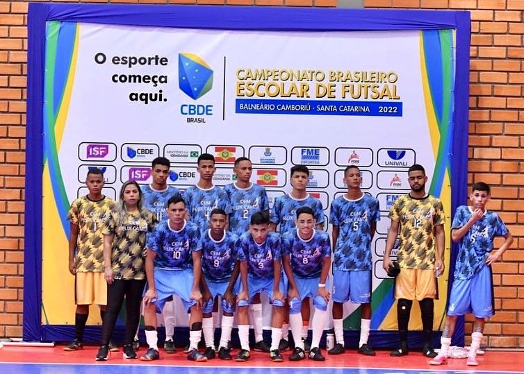 Time de futsal  masculino do Centro de Ensino Médio Félix Camoa, de Porto Nacional, representa o Tocantins em importante competição nacional