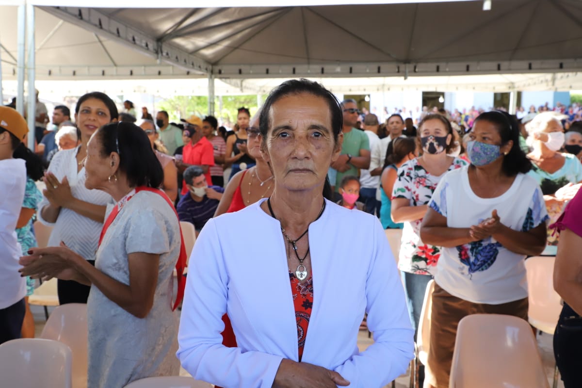 Nerentina Torres Pereira é mais uma fiel que acompanha toda a programação e faz questão de participar da Missa dos Vaqueiros, 