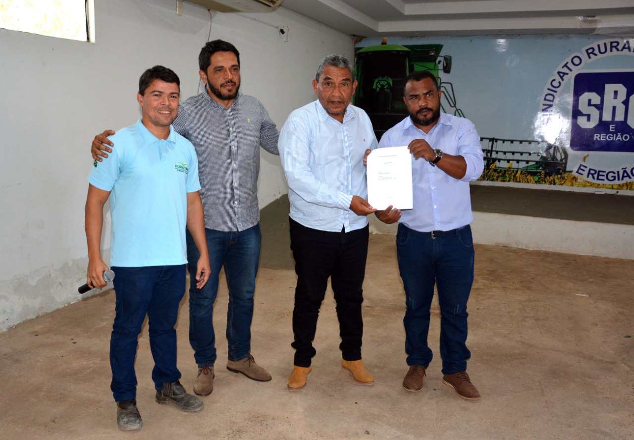 Produtor José Carlos Pereira recebeu o projeto técnico  para ampliar a sua produção