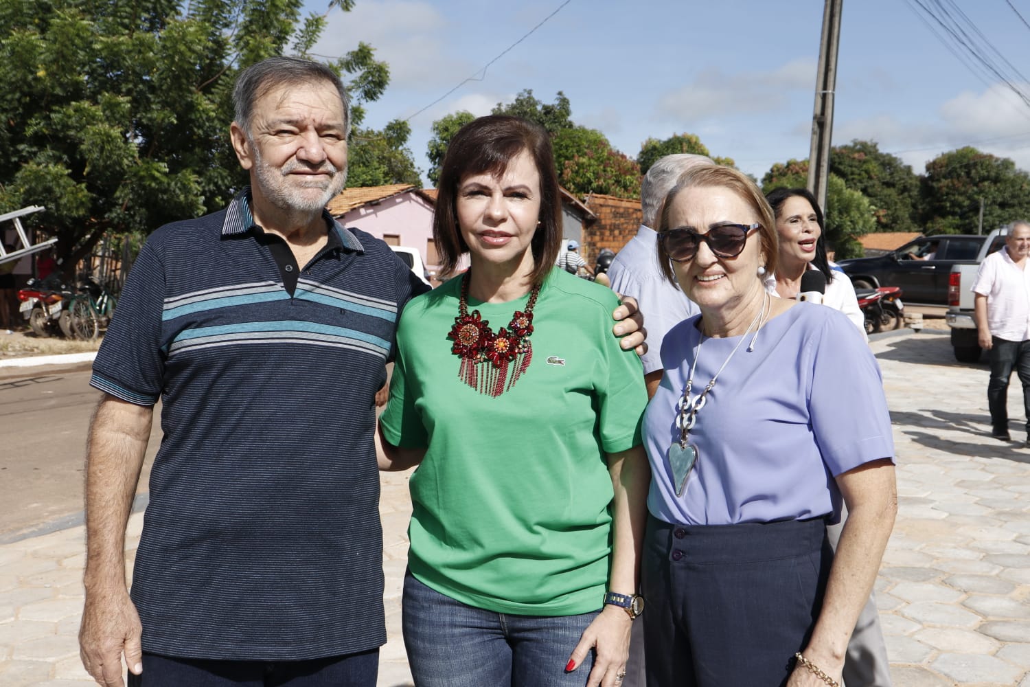 Prefeito Antônio Cayres, Deputada Profª. Dorinha e primeira-dama Deijanira Pereira