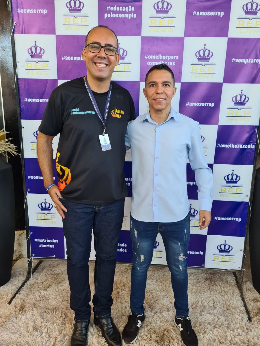 Diretor da REP Leandro Soares e o Secretário Municipal de Educação de Paraíso Prof. Deley