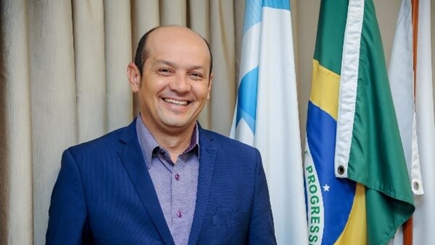 Ex-prefeito de Augustinópolis e agora deputado federal Júlio Oliveira