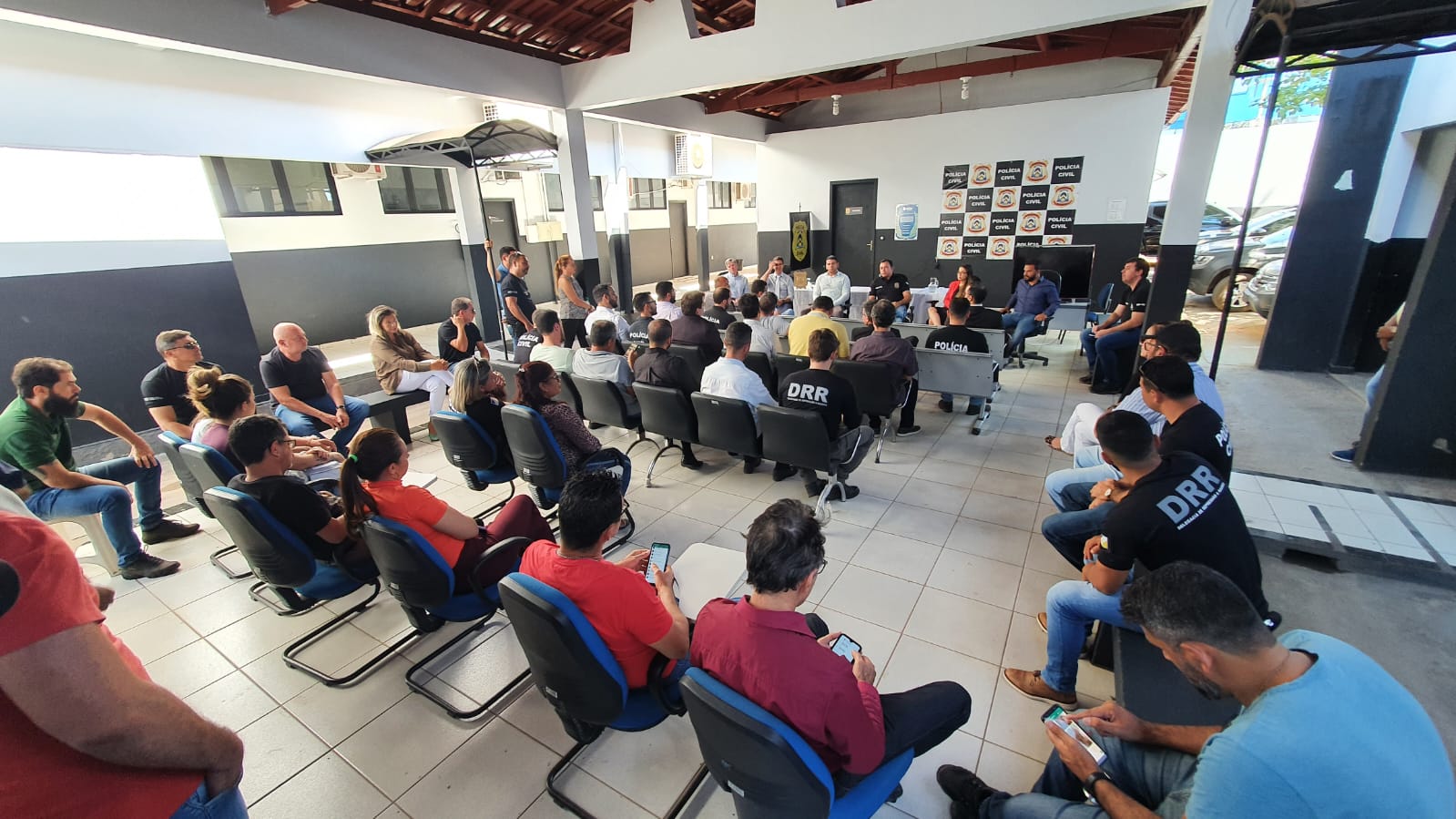 Encontro reuniu delegados, agentes e escrivães que atuam nas delegacias circunscricionais de Araguaína e demais municípios abrangidos pela 2ª DRPC, além de policiais das Unidades Policiais Especializadas de Araguaína